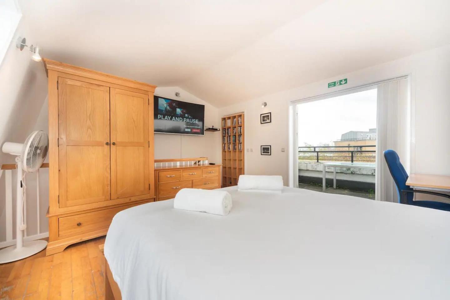 Sunny Maisonette With Views Over Canary Wharf, London Eksteriør billede