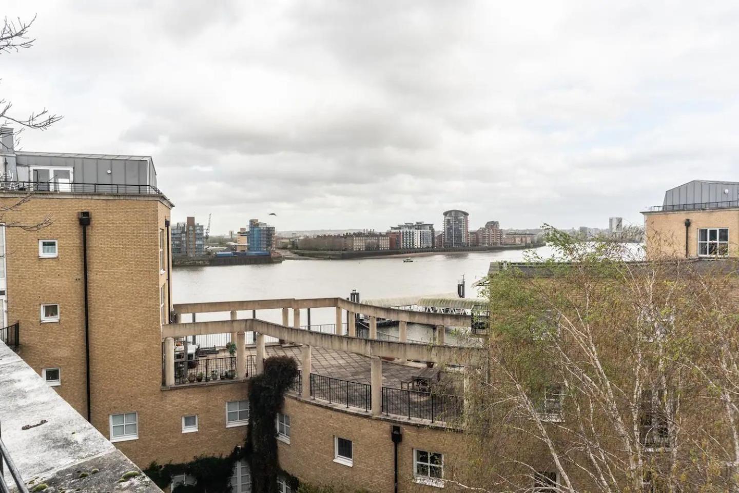 Sunny Maisonette With Views Over Canary Wharf, London Eksteriør billede